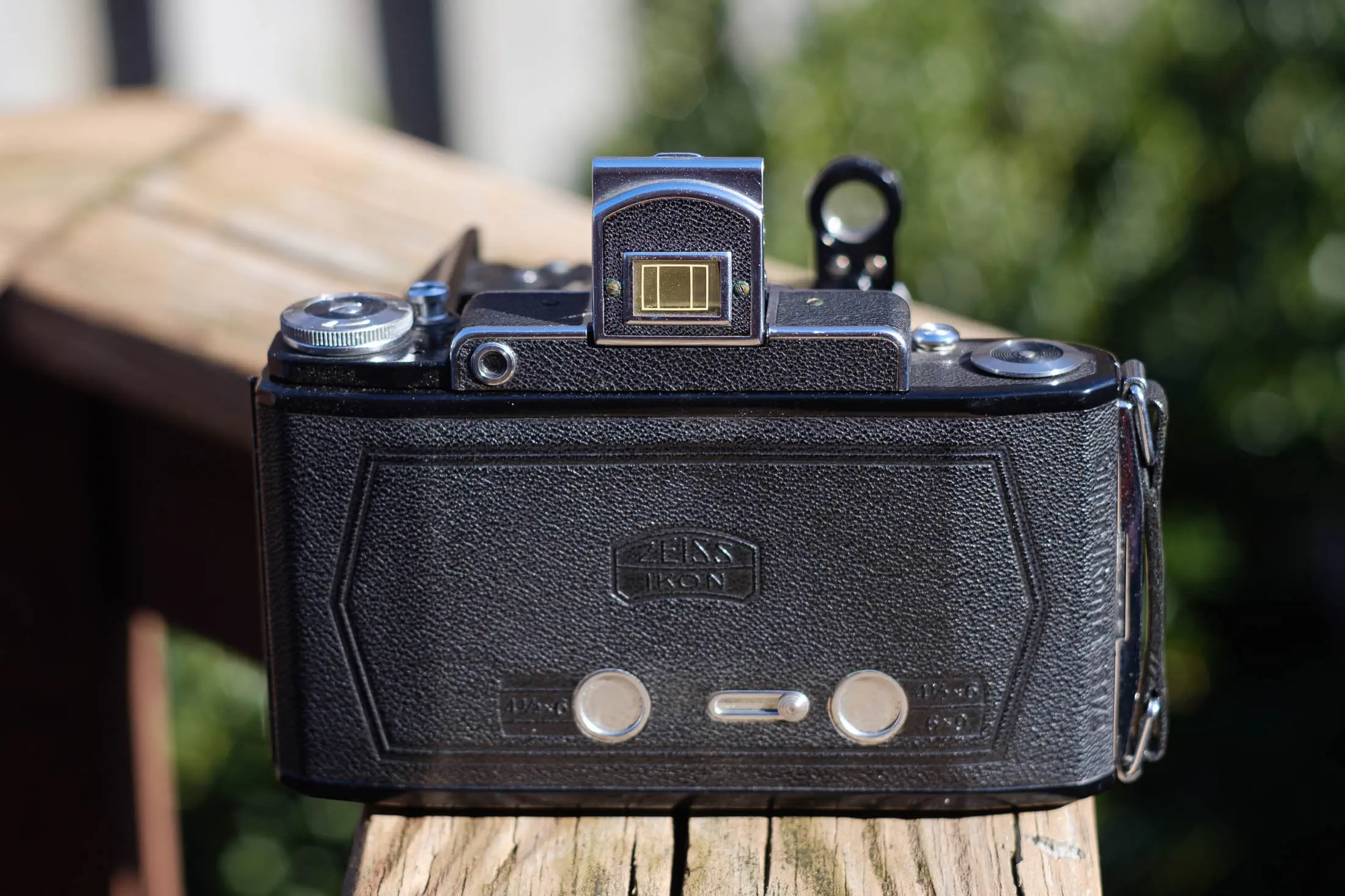 Zeiss Ikon Super Ikonta 531/2 - Timeless Elegance